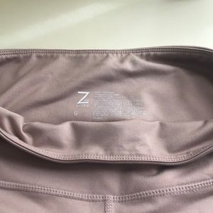 Zella leggings